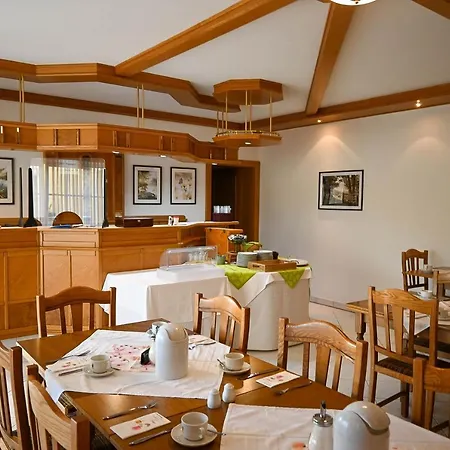 Christine Grossweikersdorf