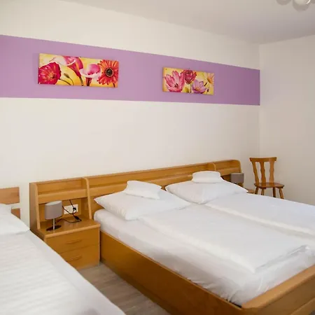 Guest house Christine Grossweikersdorf