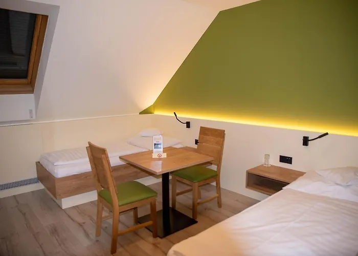 Christine 3* Grossweikersdorf