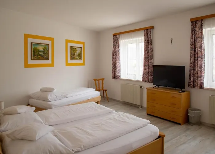 Christine Grossweikersdorf