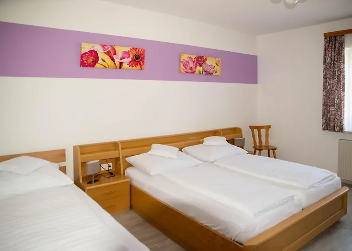 ゲストハウス Christine Grossweikersdorf